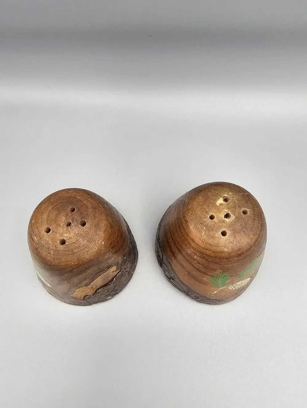 Rustic Wooden Pinecone Salt and Pepper Shakers - Picture 2 of 5